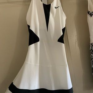Nike tennis dress size small